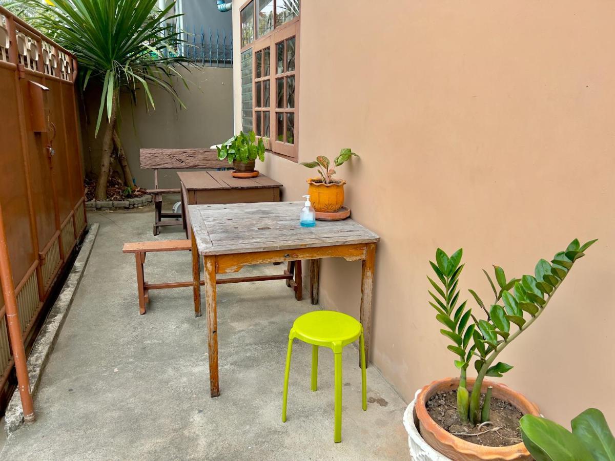 Donmueang Boutique House Donmueang Airport Hotel Banguecoque Exterior foto